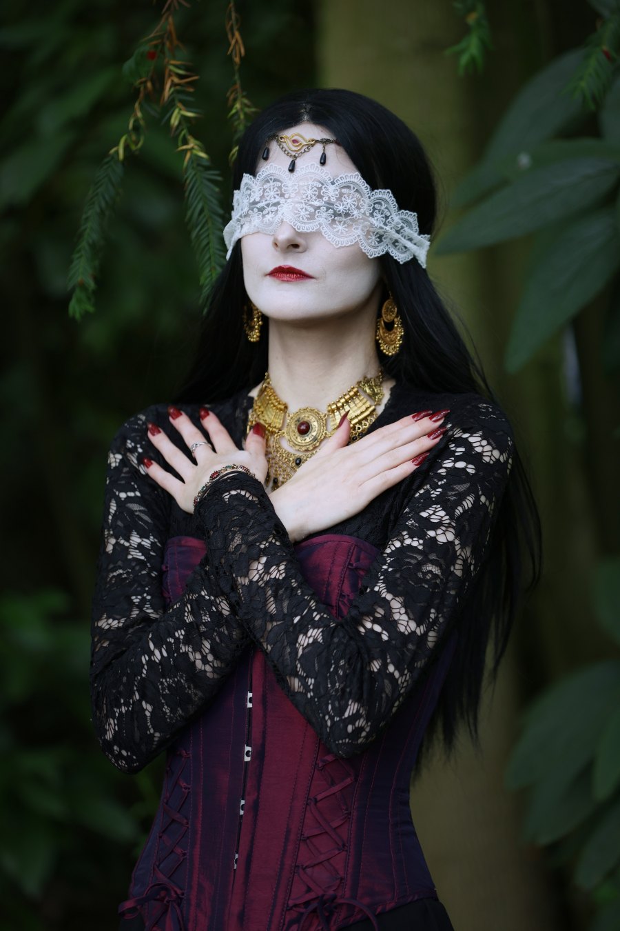 Nimue Inwudu (Madame Xanadu) cosplay
